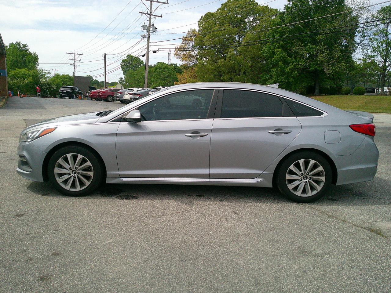 Hyundai Sonata Sport 2.4L 2017