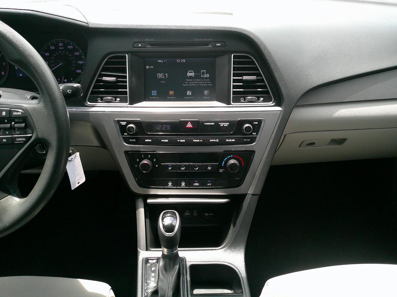 Hyundai Sonata Sport 2.4L 2017