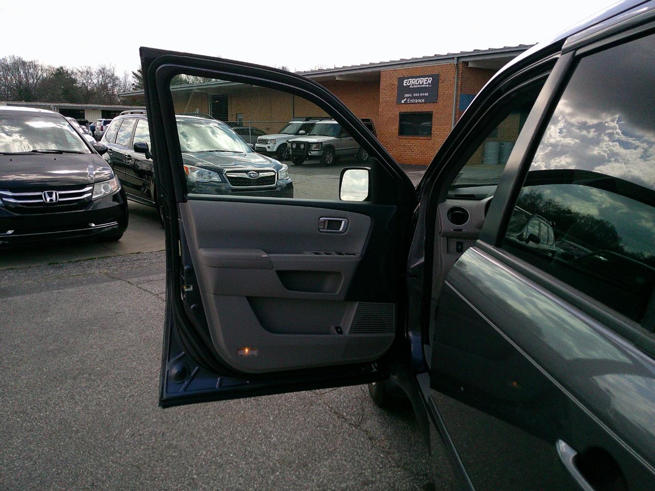 Honda Pilot 2WD 4dr SE 2015