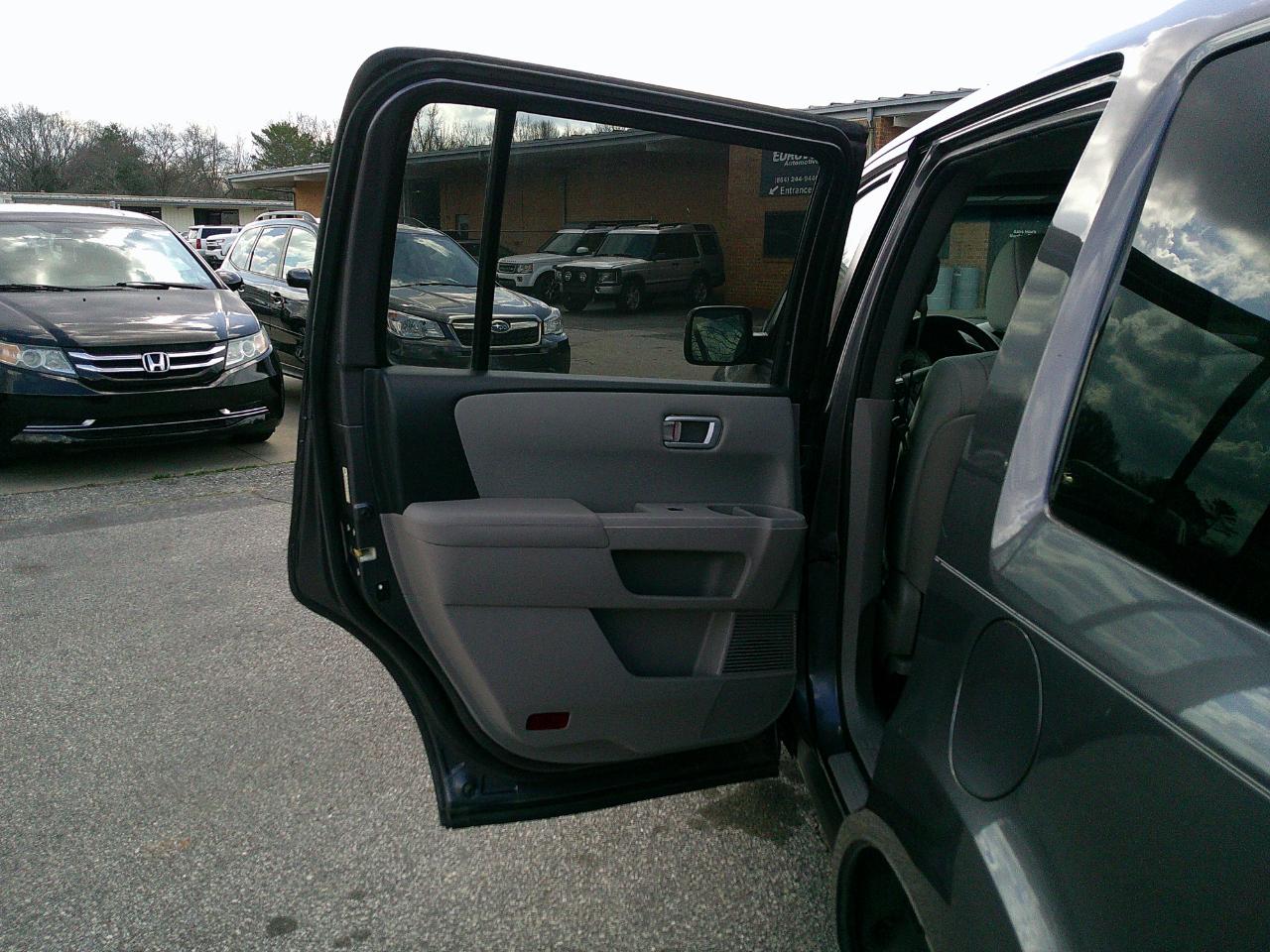 Honda Pilot 2WD 4dr SE 2015