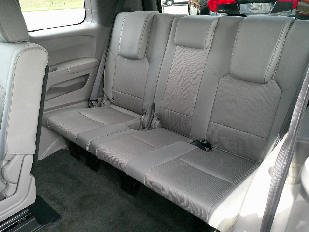 Honda Pilot 2WD 4dr SE 2015