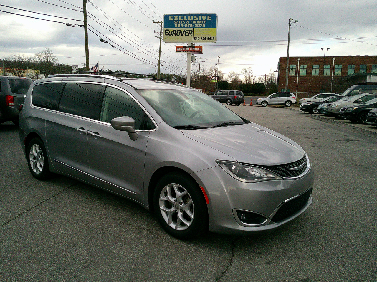 2017 Chrysler Pacifica Touring-L Plus FWD
