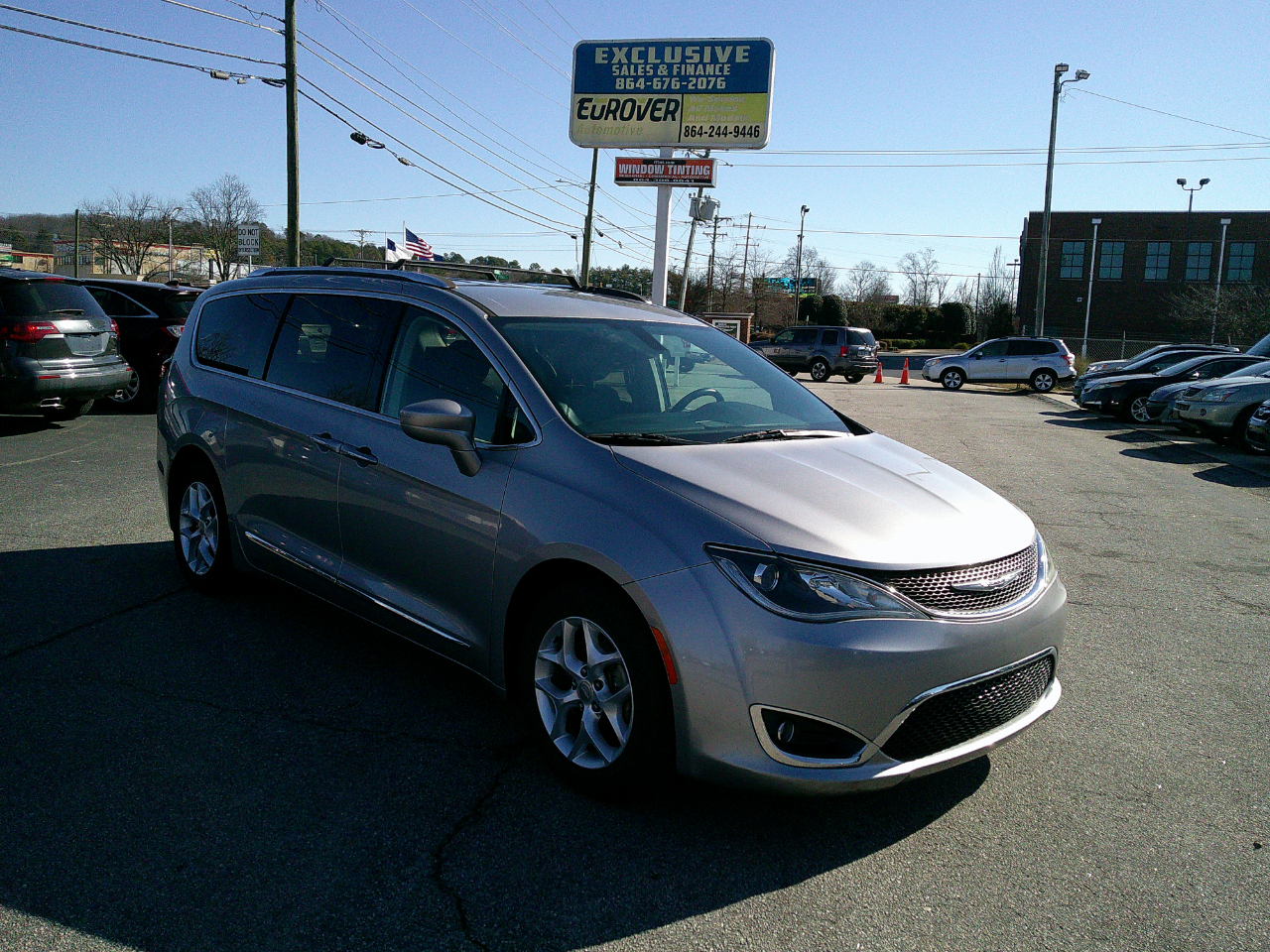 2017 Chrysler Pacifica Touring-L Plus FWD