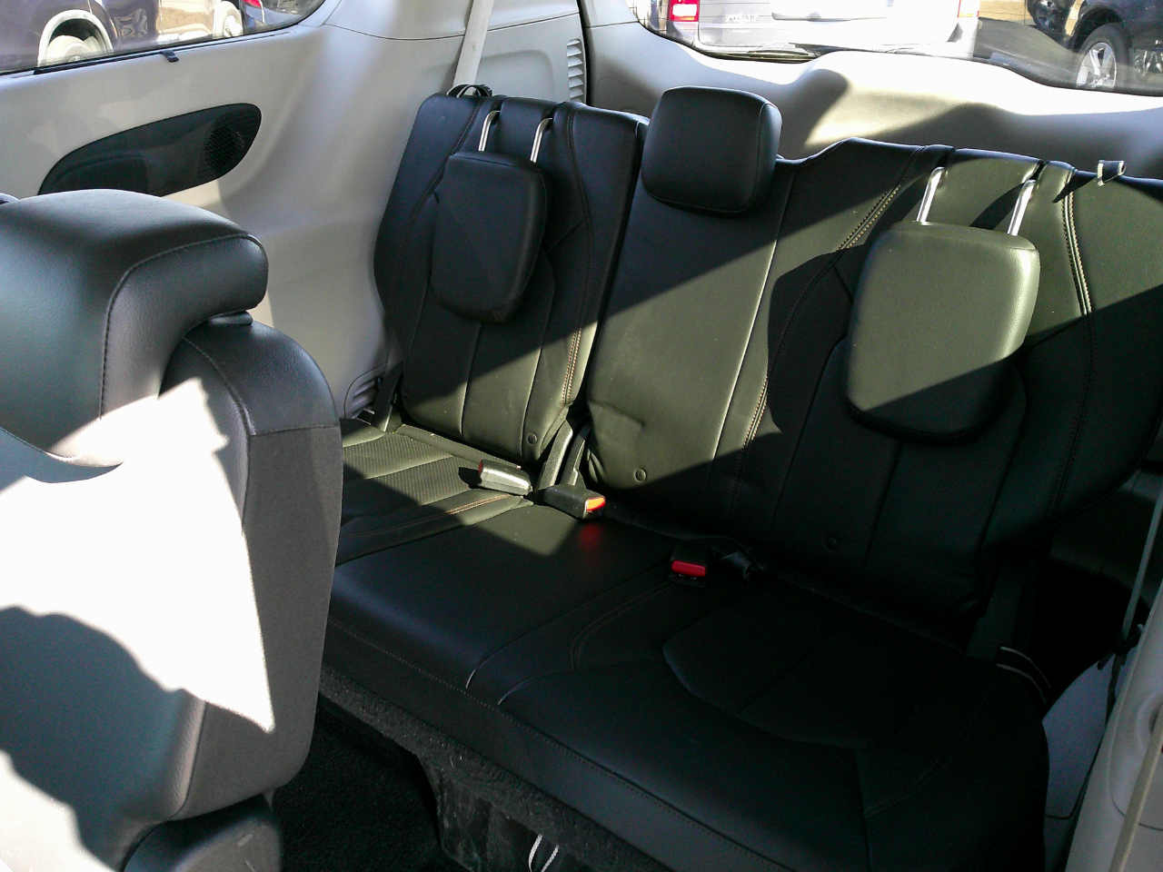 Chrysler Pacifica Touring-L Plus FWD 2017