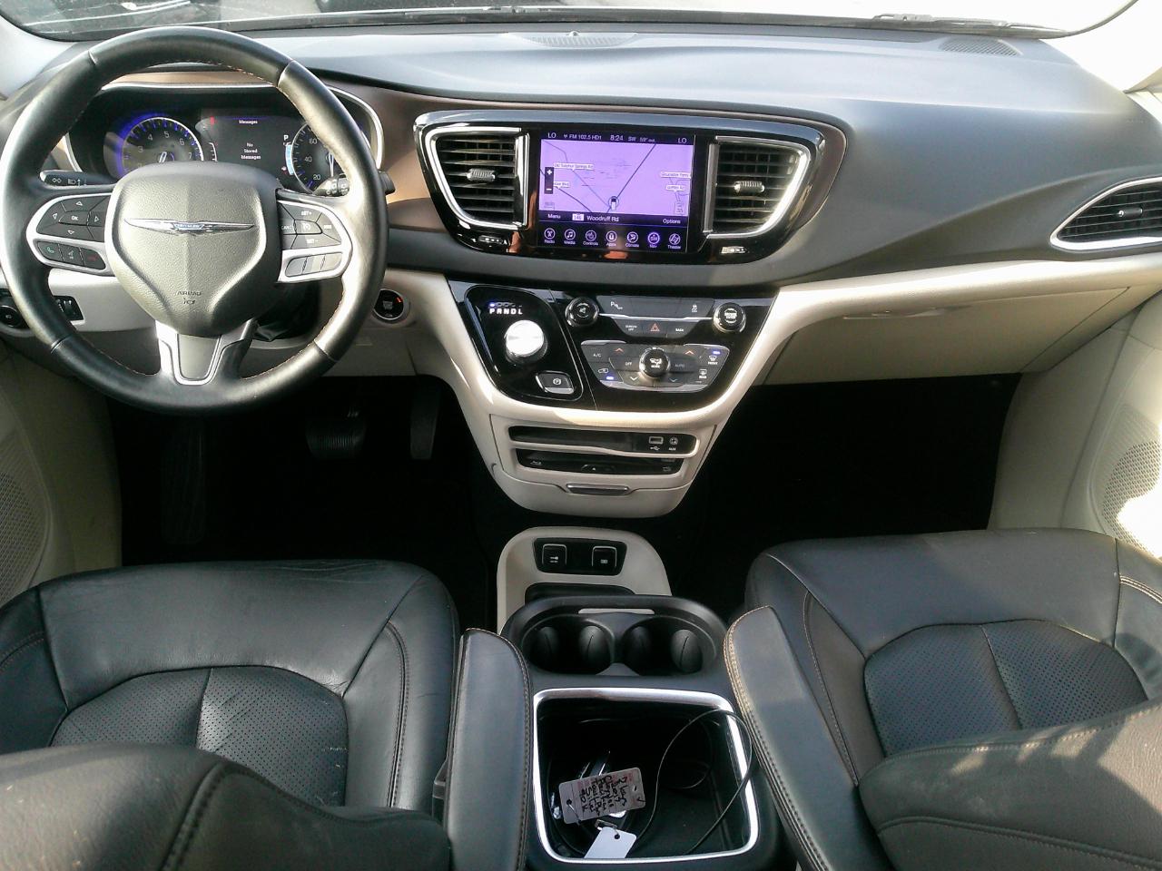 Chrysler Pacifica Touring-L Plus FWD 2017