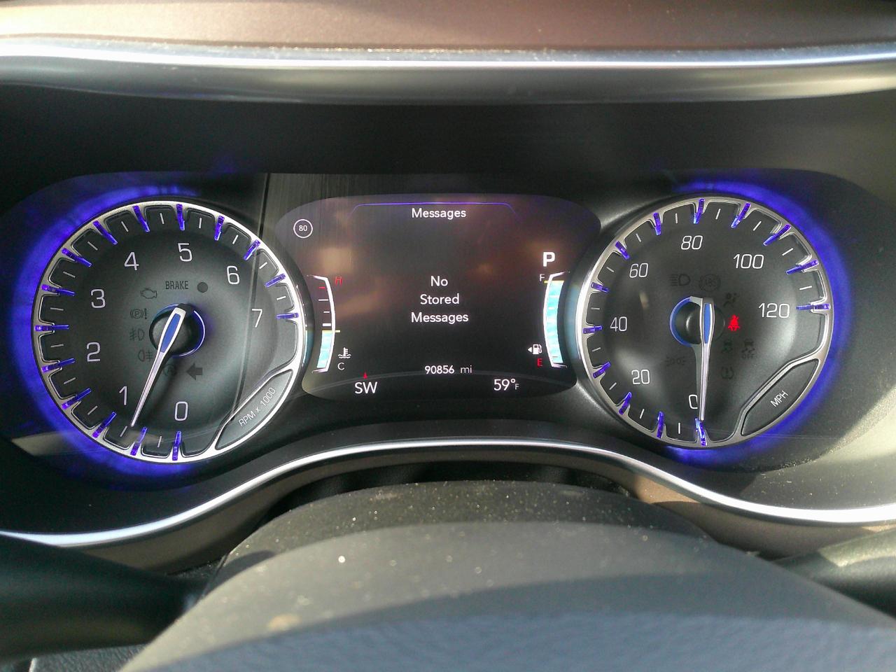 Chrysler Pacifica Touring-L Plus FWD 2017