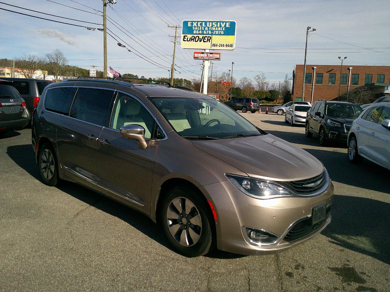 Chrysler Pacifica Hybrid Limited FWD 2018