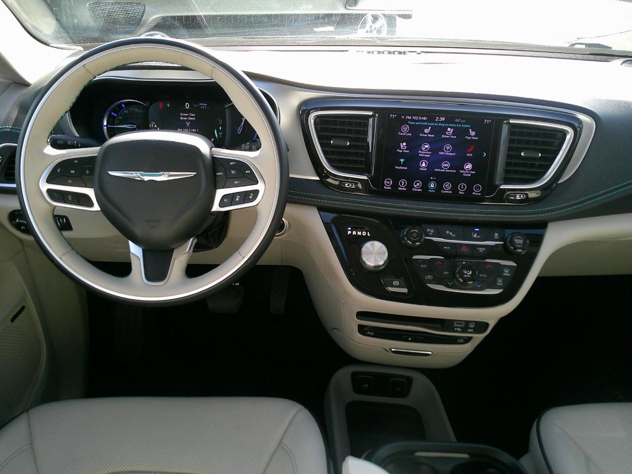 Chrysler Pacifica Hybrid Limited FWD 2018