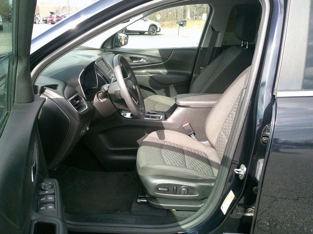 Chevrolet Equinox AWD 4dr LT w/1LT 2021