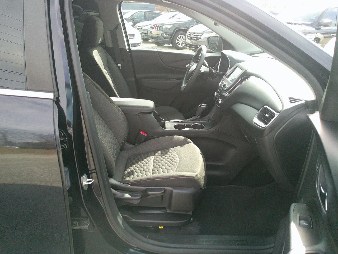 Chevrolet Equinox AWD 4dr LT w/1LT 2021