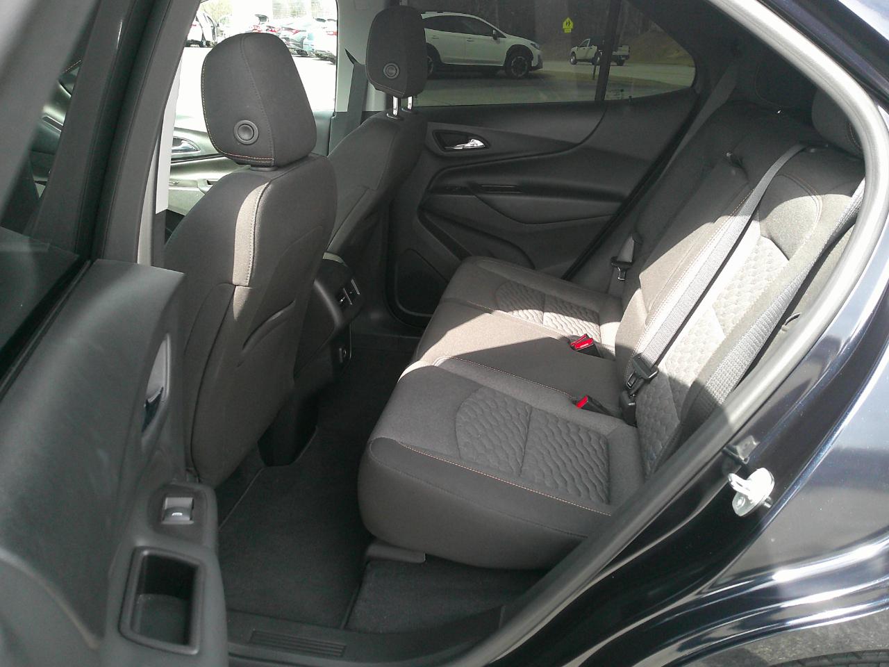 Chevrolet Equinox AWD 4dr LT w/1LT 2021