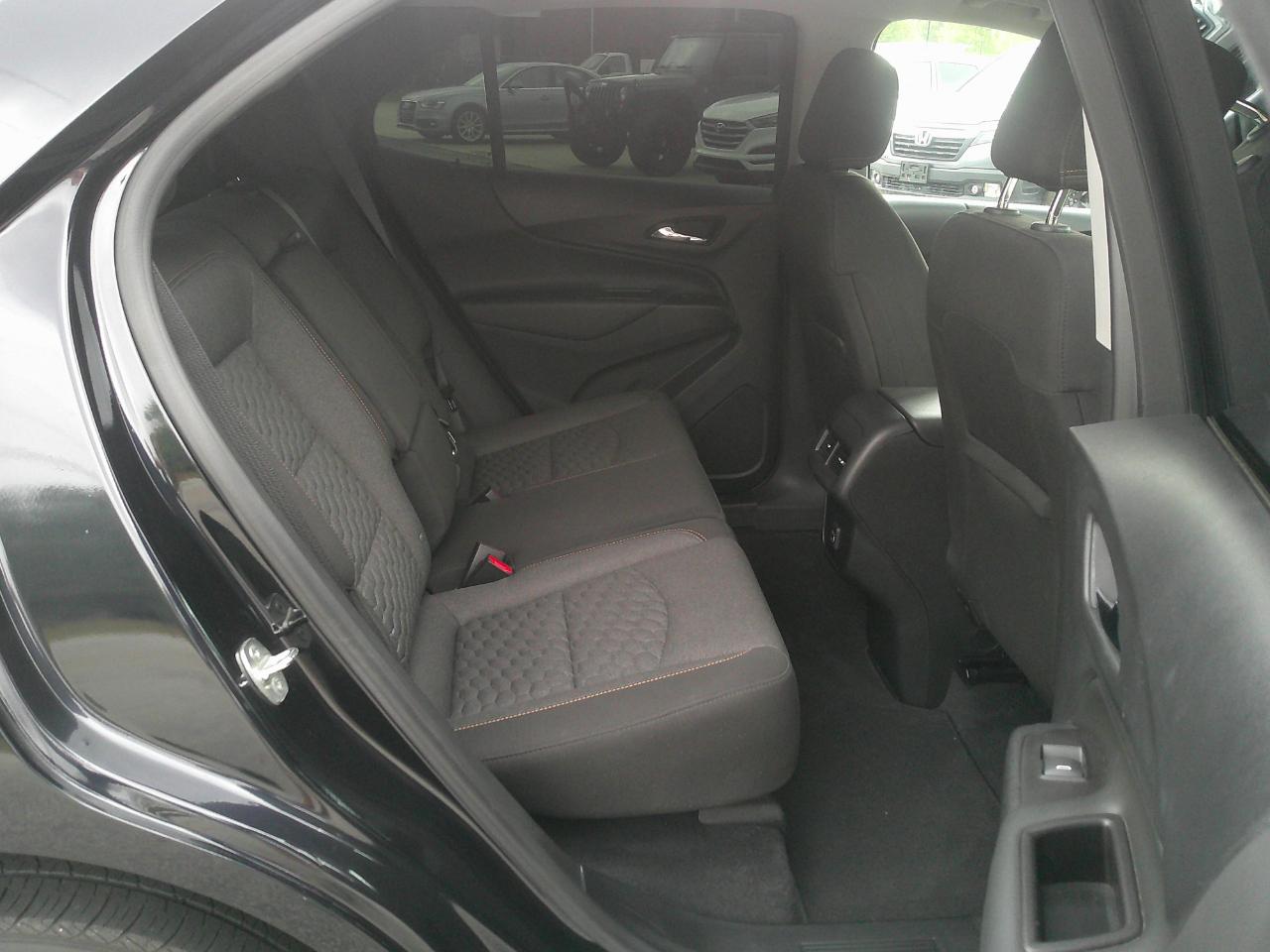 Chevrolet Equinox AWD 4dr LT w/1LT 2021