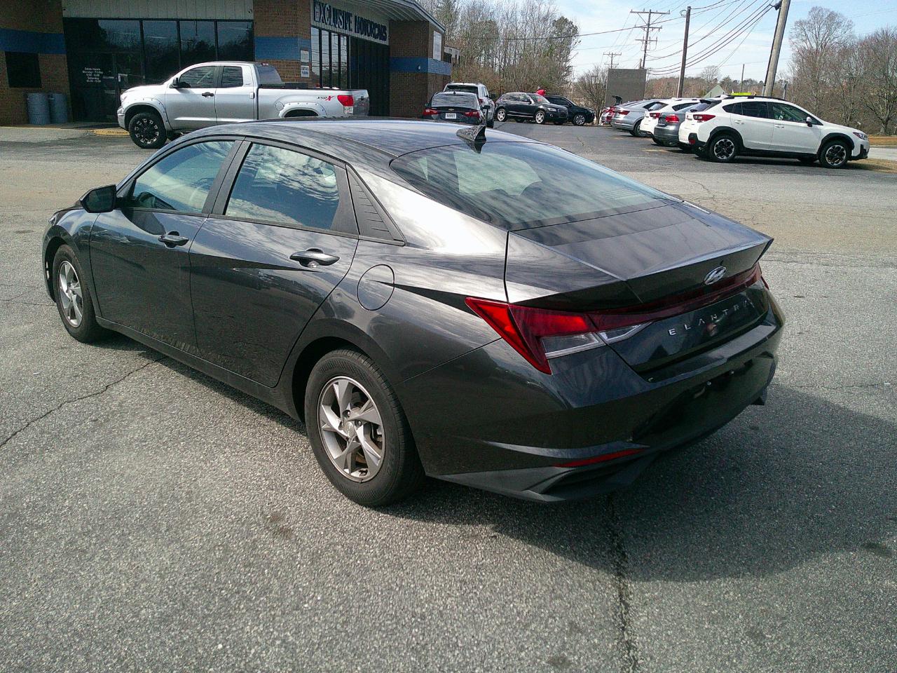 Hyundai Elantra SE IVT *Ltd Avail* 2021