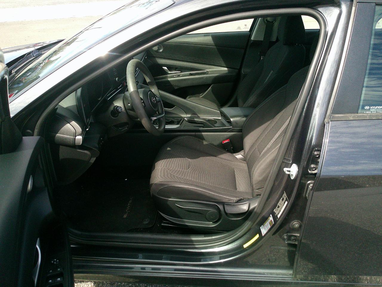 Hyundai Elantra SE IVT *Ltd Avail* 2021