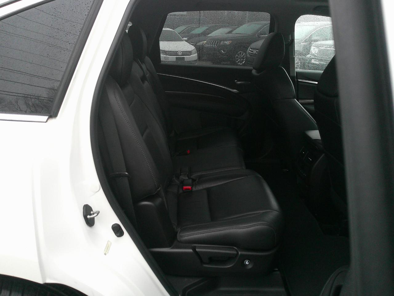 Acura MDX FWD 4dr w/Tech/AcuraWatch Plus 2016