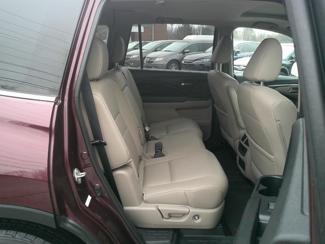 Honda Pilot 2WD 4dr EX-L 2016