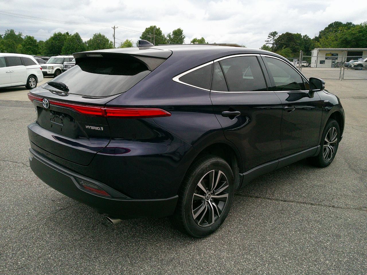 Toyota Venza  2021