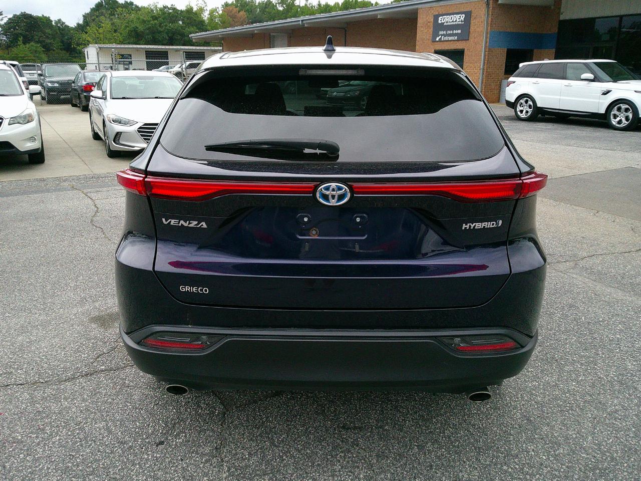 Toyota Venza  2021