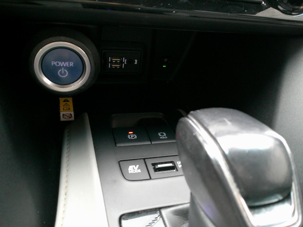 Toyota Venza  2021