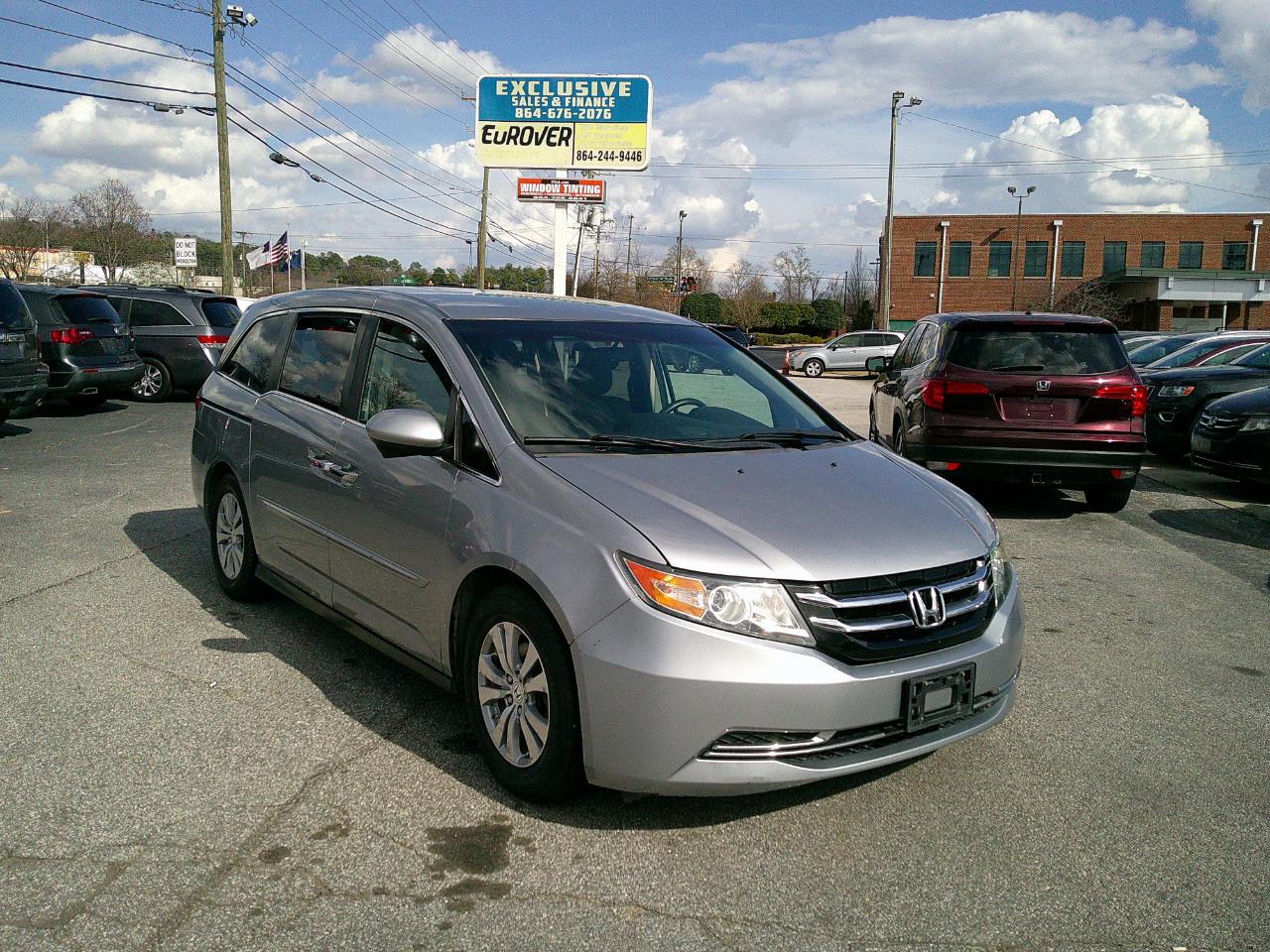 2017 Honda Odyssey SE Auto