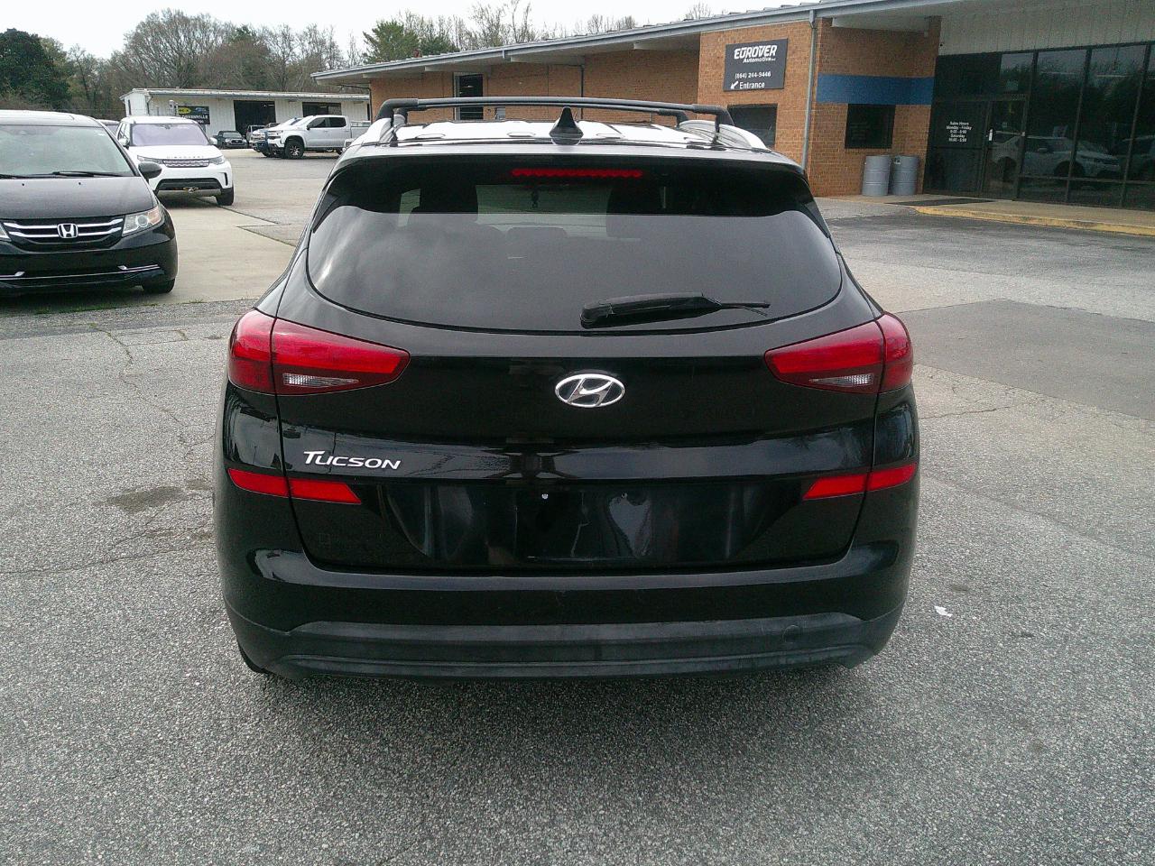 Hyundai Tucson Value FWD 2021