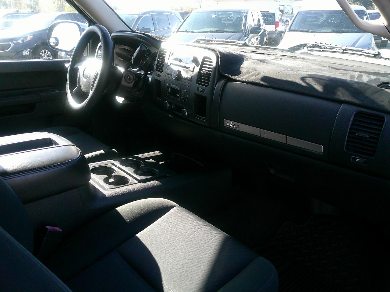 GMC Sierra 1500 2WD Ext Cab 143.5" SLE 2011