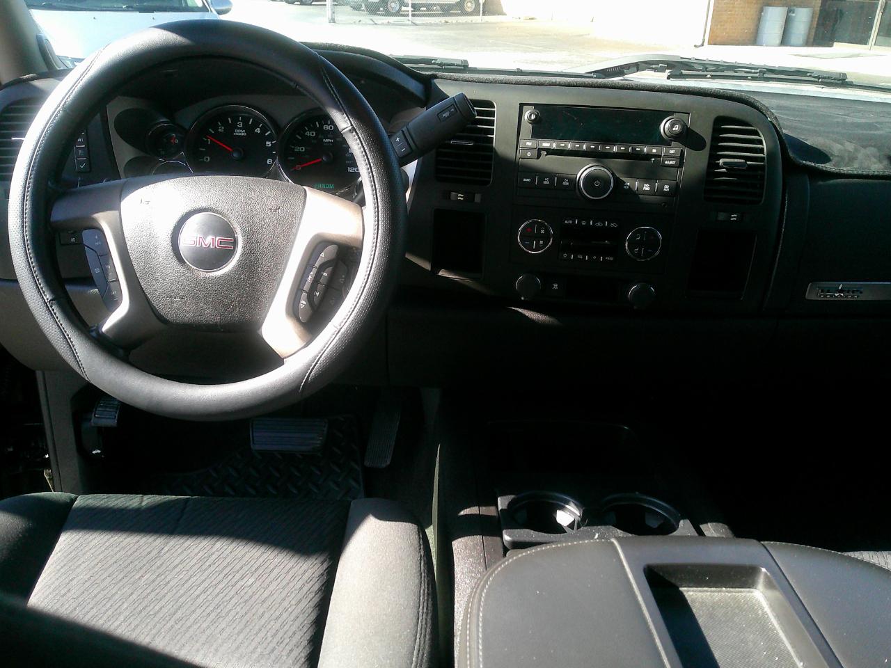 GMC Sierra 1500 2WD Ext Cab 143.5" SLE 2011