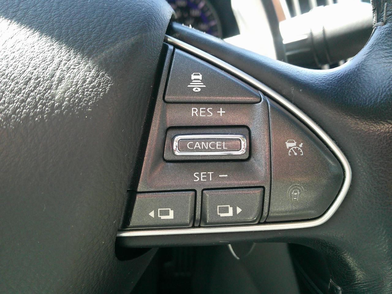 Infiniti Q50 4dr Sdn Hybrid Sport AWD 2014