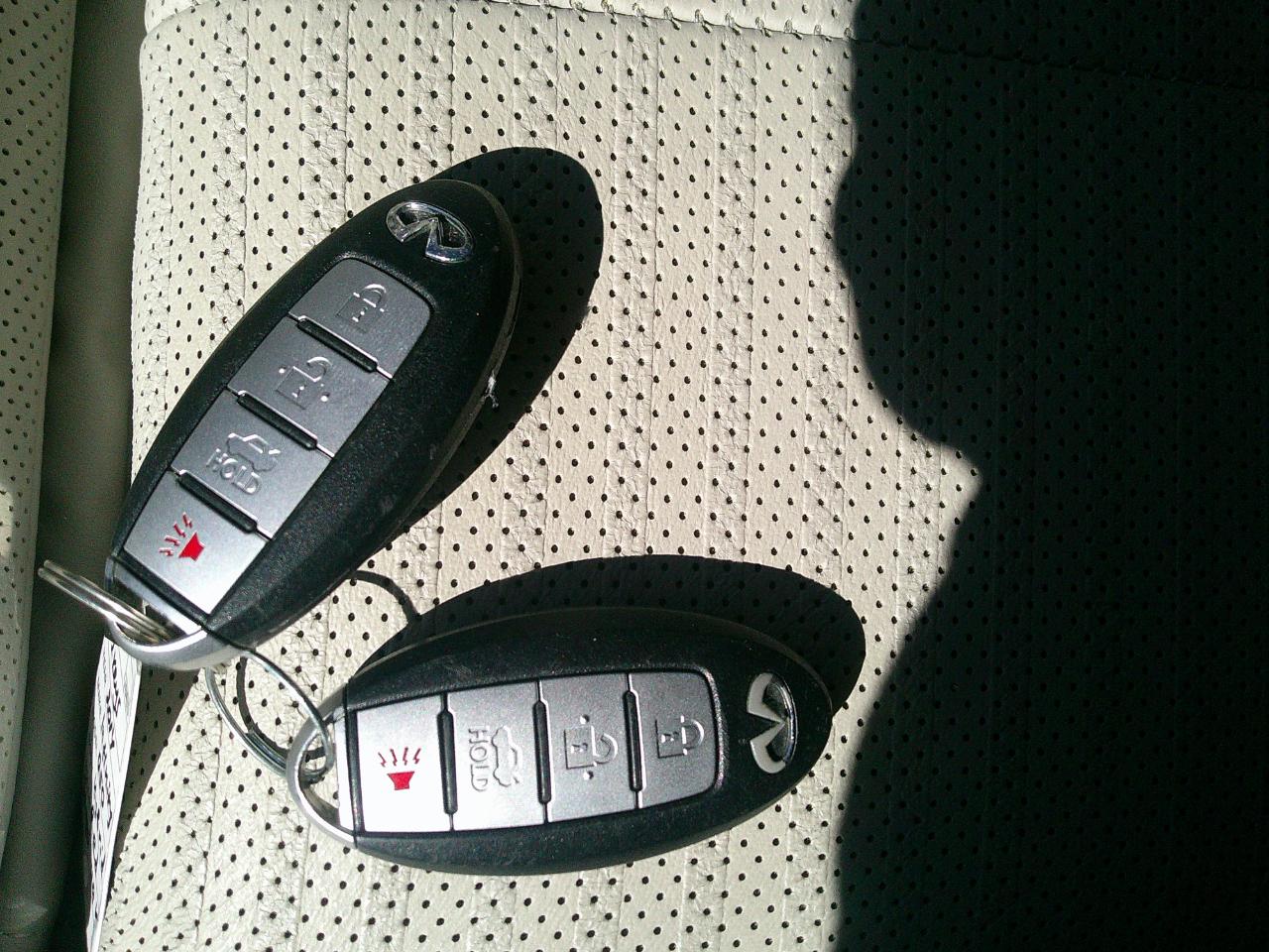 Infiniti Q50 4dr Sdn Hybrid Sport AWD 2014