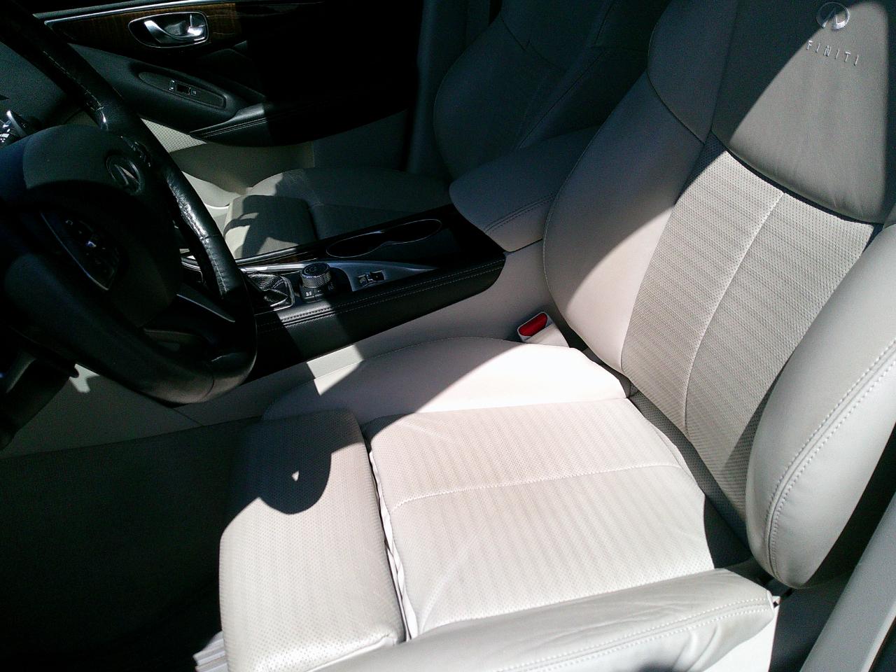 Infiniti Q50 4dr Sdn Hybrid Sport AWD 2014