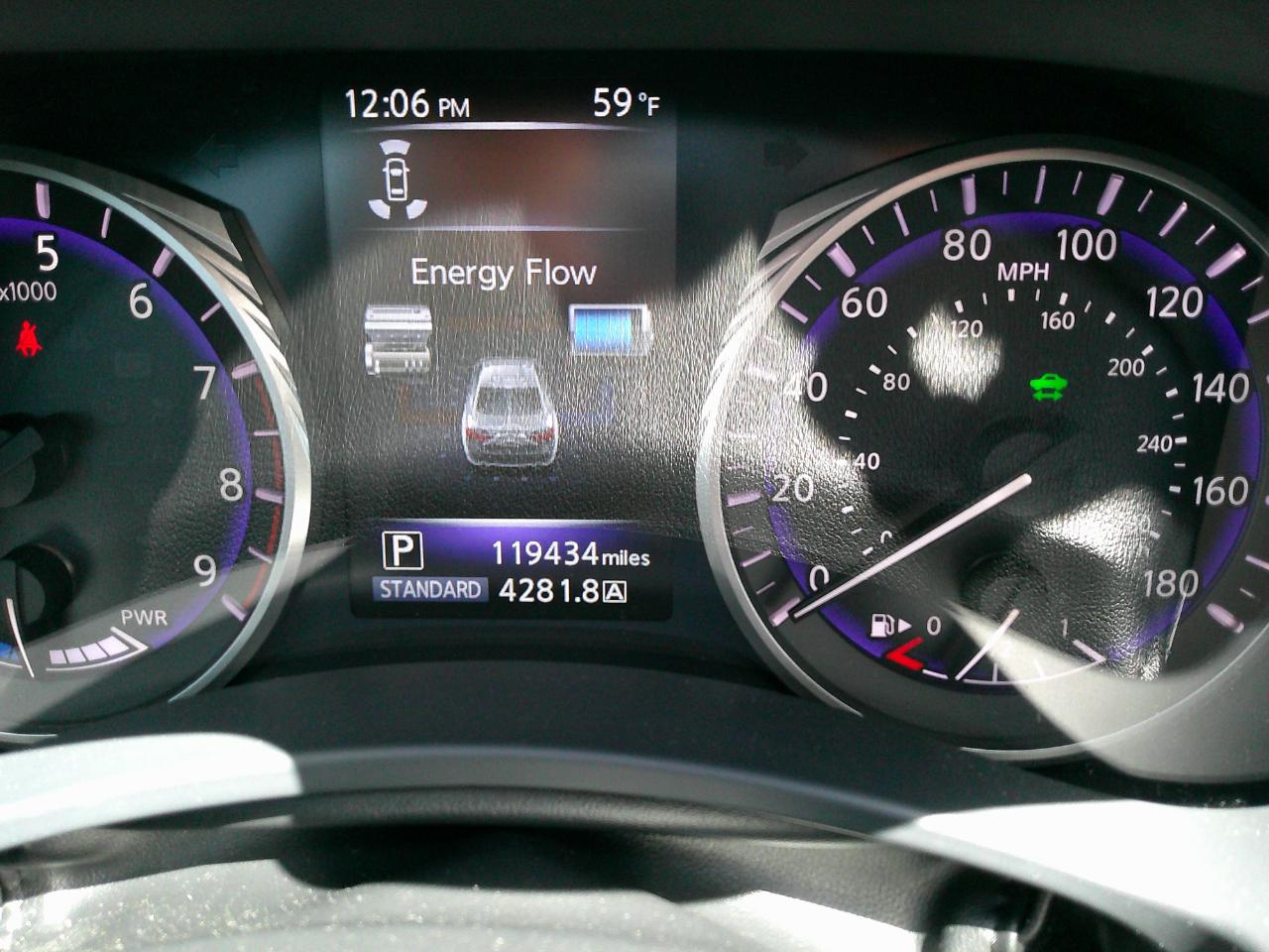 Infiniti Q50 4dr Sdn Hybrid Sport AWD 2014