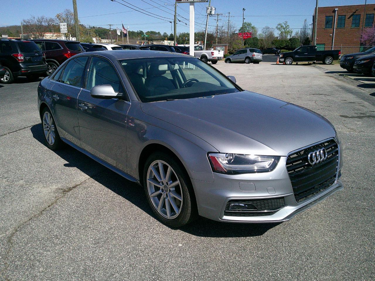 2016 Audi A4 CVT FrontTrak 2.0T Premium