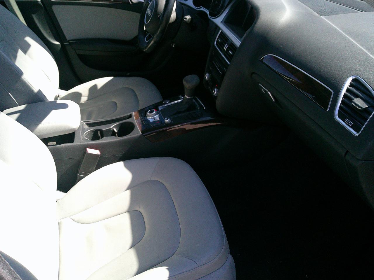 Audi A4 CVT FrontTrak 2.0T Premium 2016