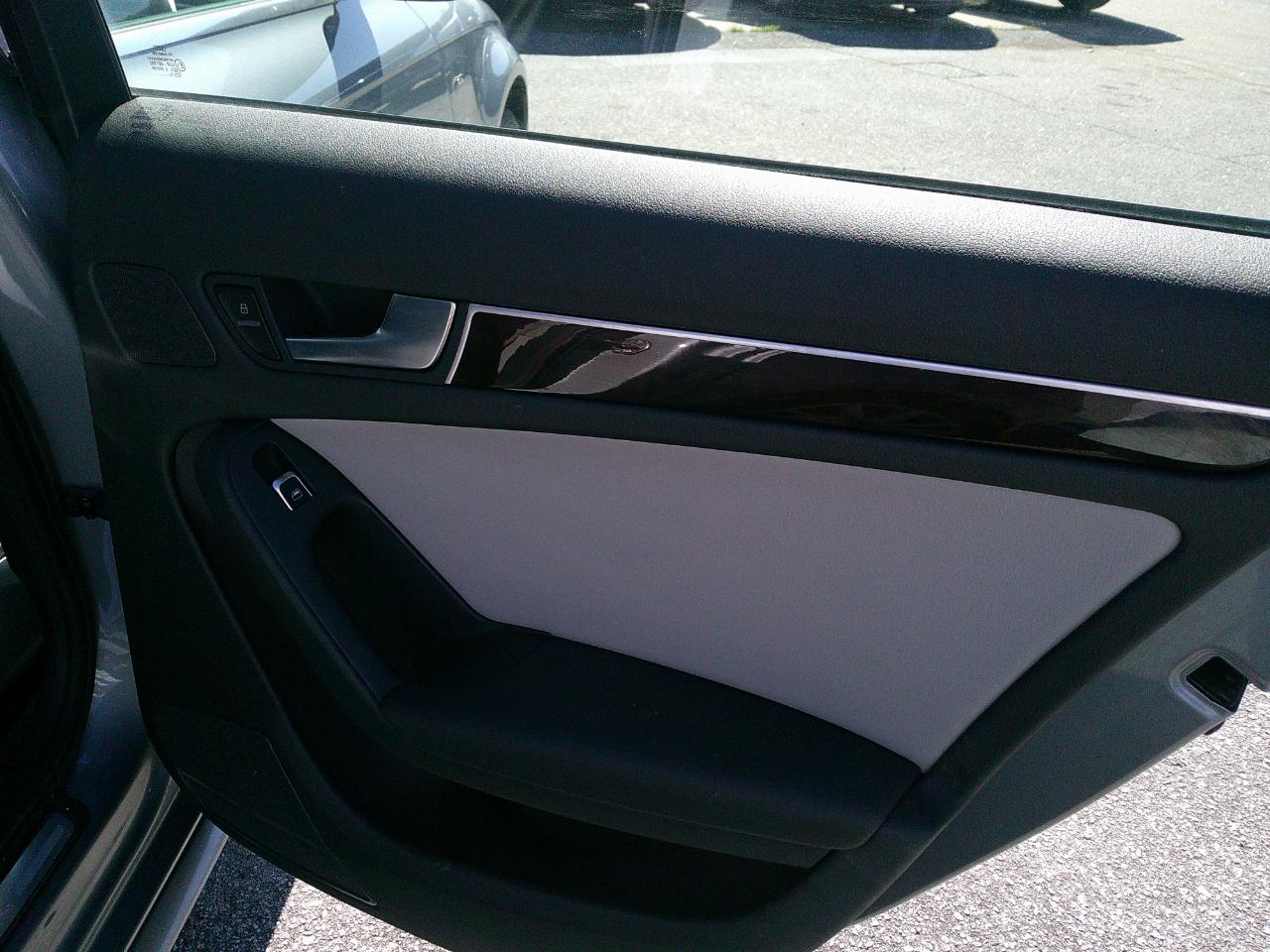 Audi A4 CVT FrontTrak 2.0T Premium 2016