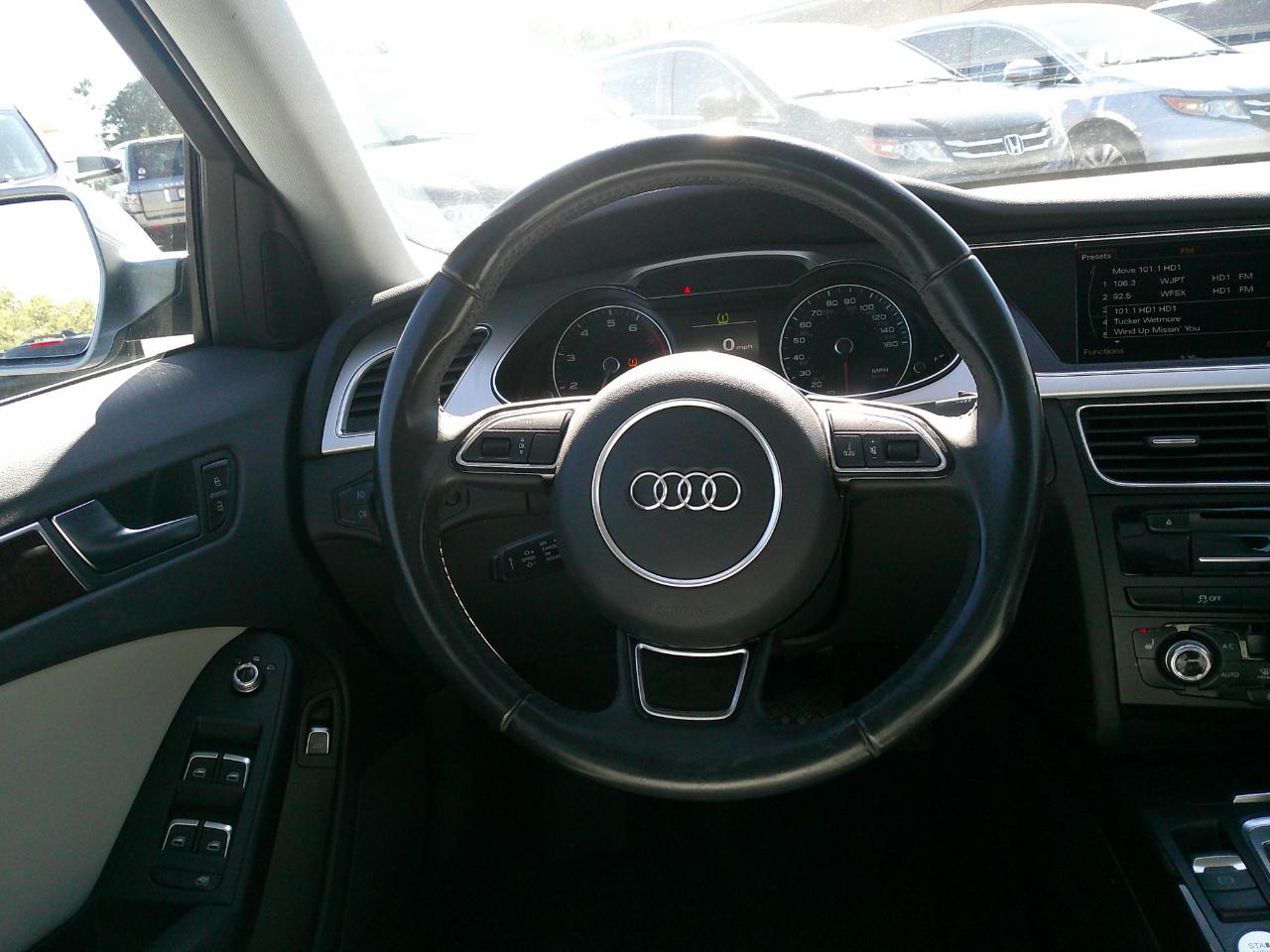 Audi A4 CVT FrontTrak 2.0T Premium 2016