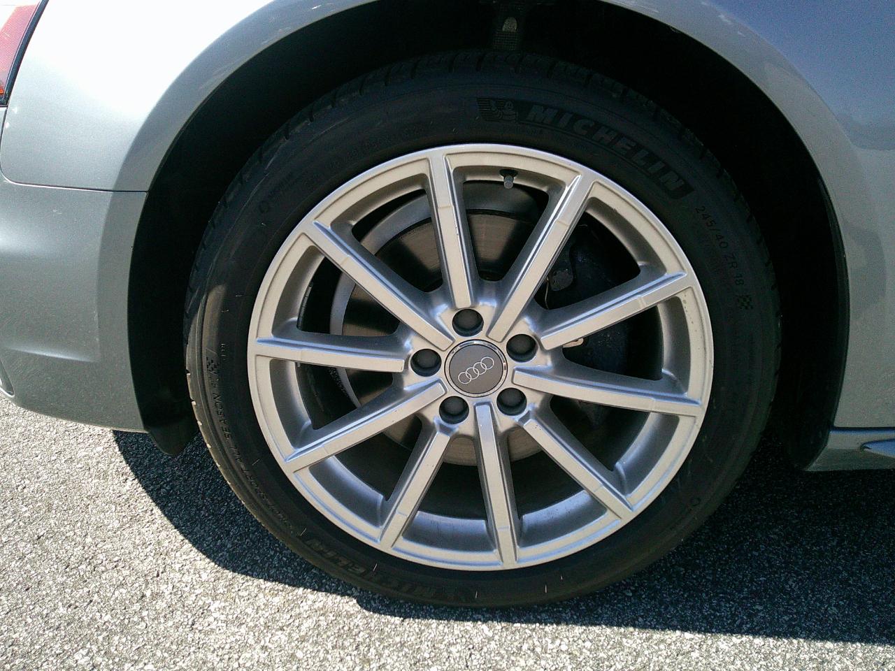 Audi A4 CVT FrontTrak 2.0T Premium 2016