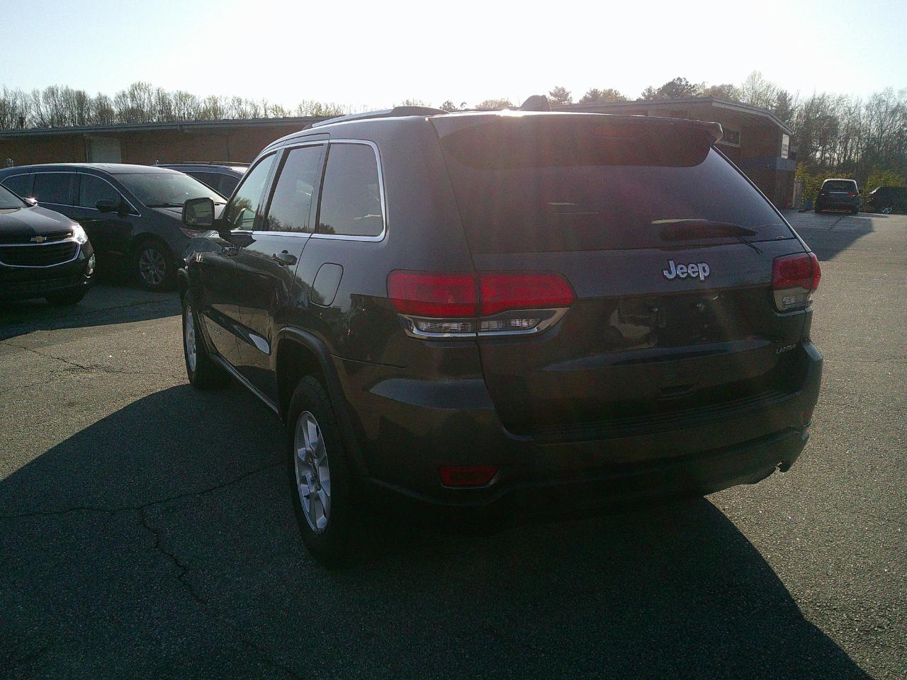 Jeep Grand Cherokee RWD 4dr Laredo 2015