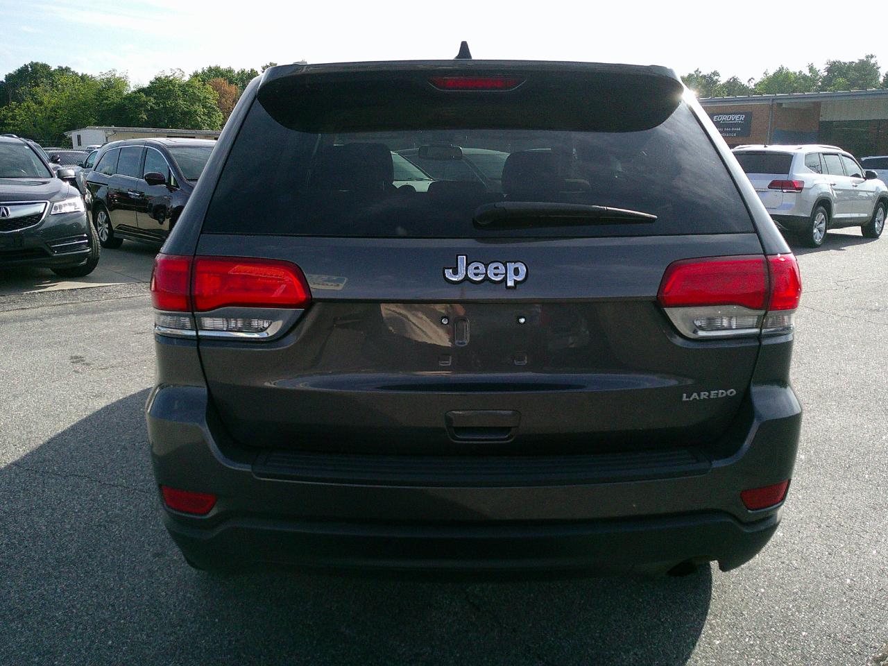 Jeep Grand Cherokee RWD 4dr Laredo 2015