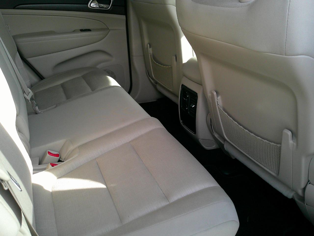 Jeep Grand Cherokee RWD 4dr Laredo 2015