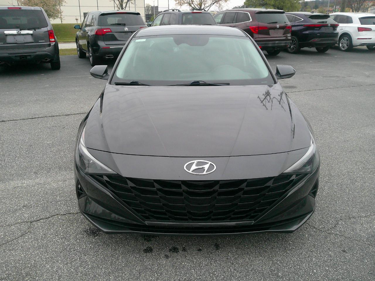 Hyundai Elantra SE IVT *Ltd Avail* 2021