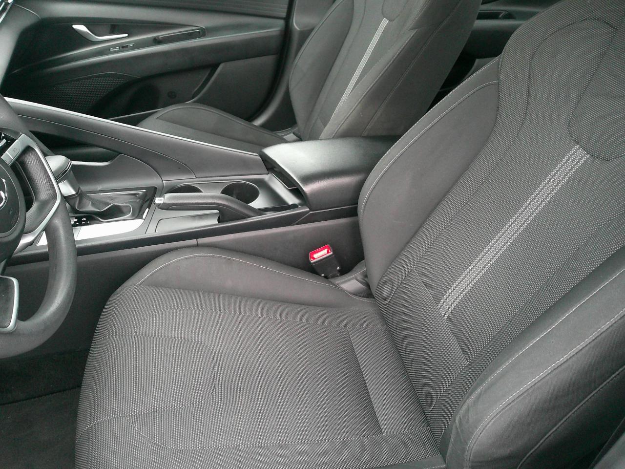 Hyundai Elantra SE IVT *Ltd Avail* 2021