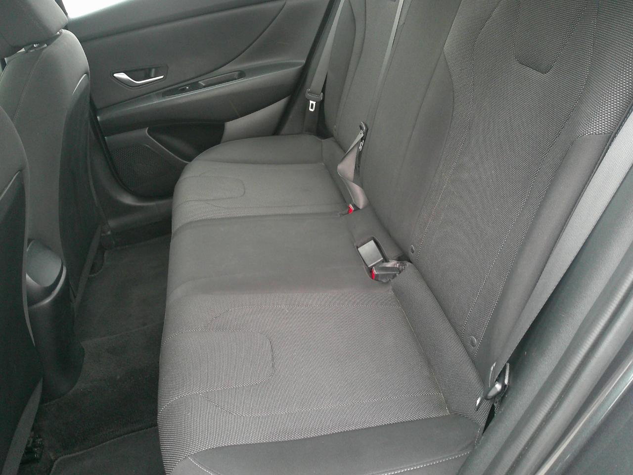 Hyundai Elantra SE IVT *Ltd Avail* 2021