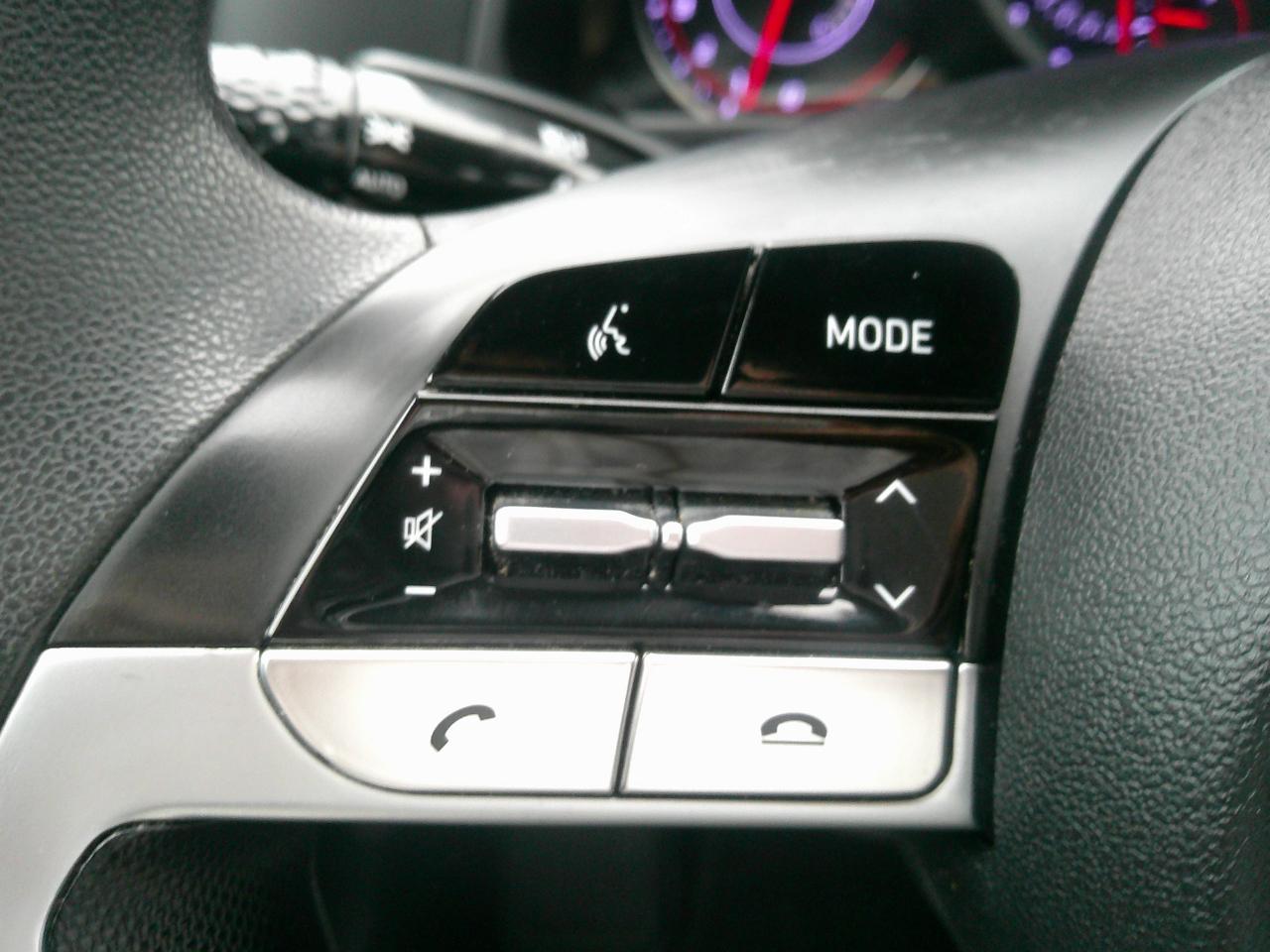 Hyundai Elantra SE IVT *Ltd Avail* 2021