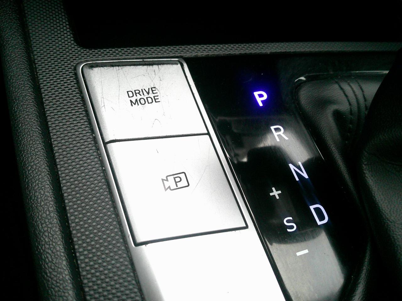 Hyundai Elantra SE IVT *Ltd Avail* 2021