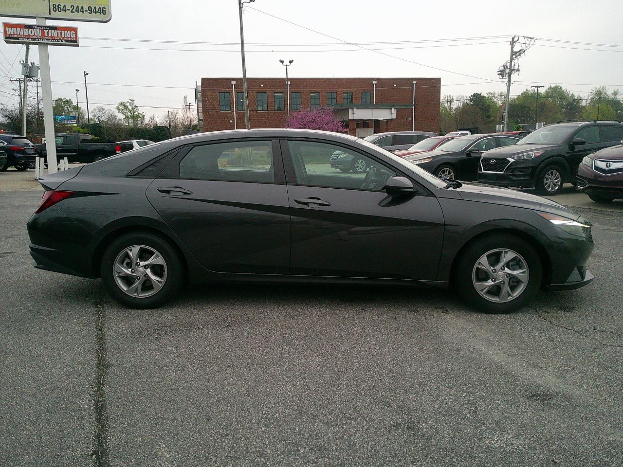 Hyundai Elantra SE IVT *Ltd Avail* 2021