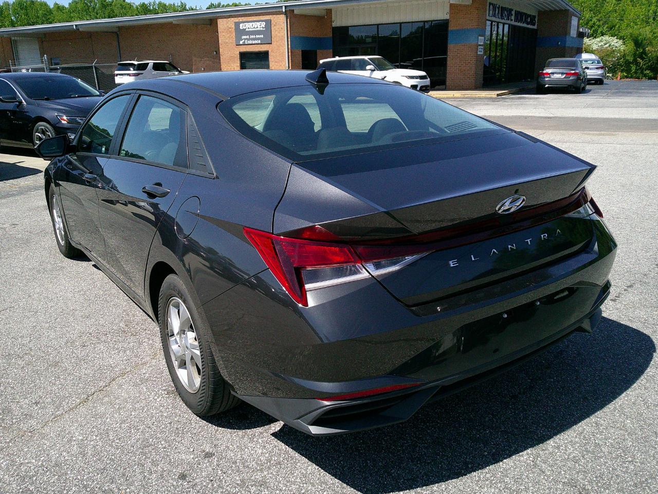 Hyundai Elantra SE IVT *Ltd Avail* 2021
