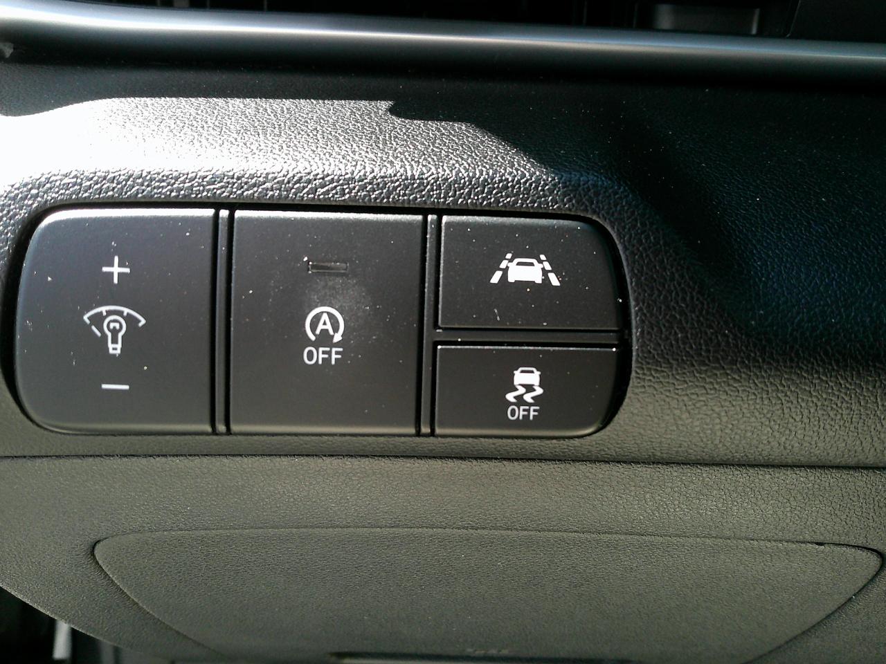 Hyundai Elantra SE IVT *Ltd Avail* 2021