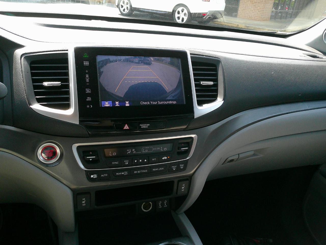 Honda Pilot 2WD 4dr EX-L w/Navi 2016