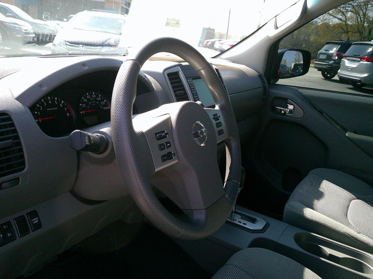 Nissan Frontier Crew Cab 4x2 SV Auto 2020