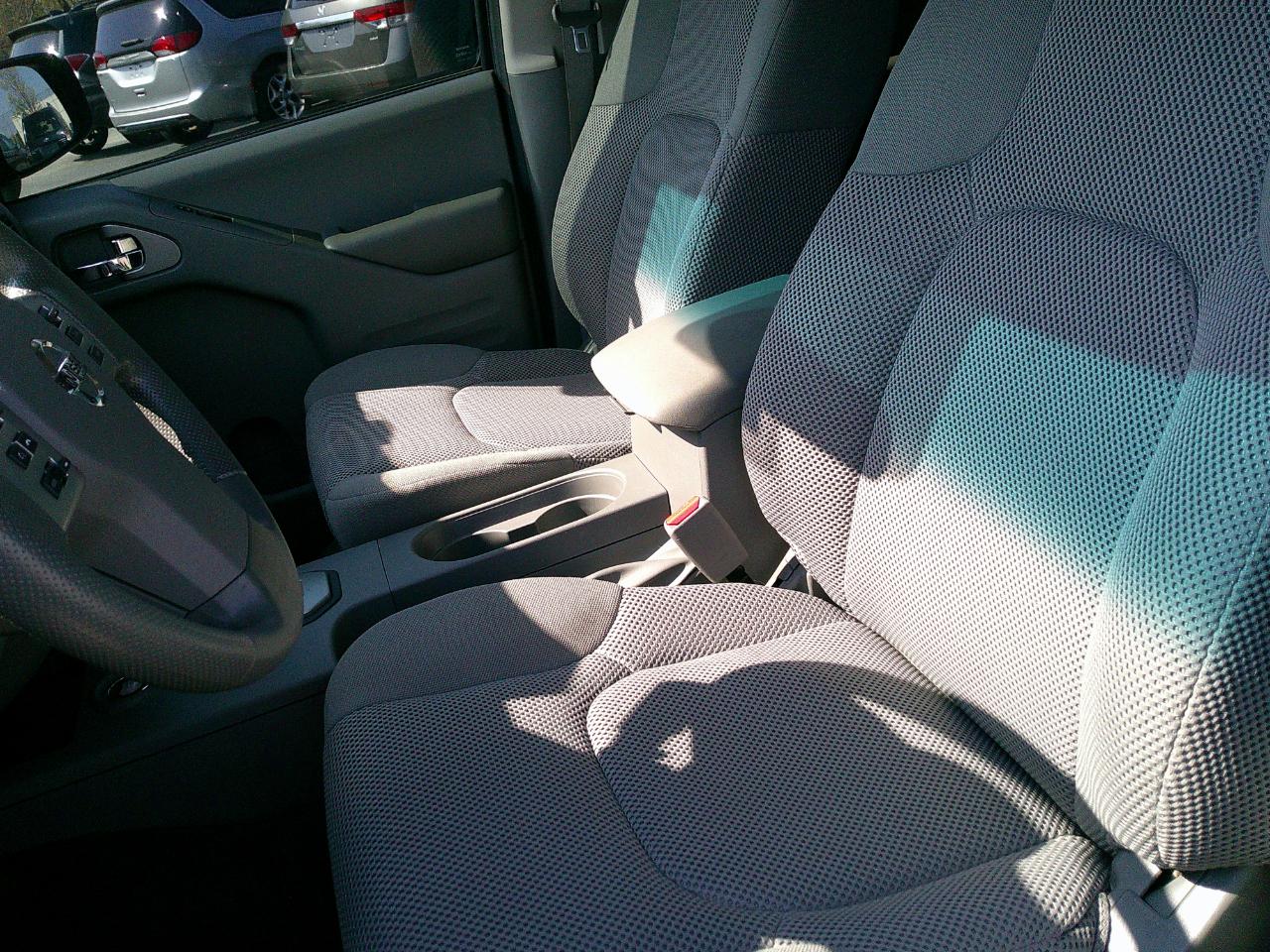 Nissan Frontier Crew Cab 4x2 SV Auto 2020